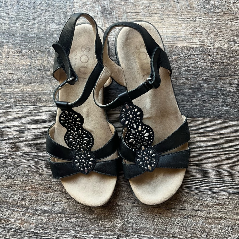 SOUL‎ Naturalizer Black and Tan Sandals Size 9